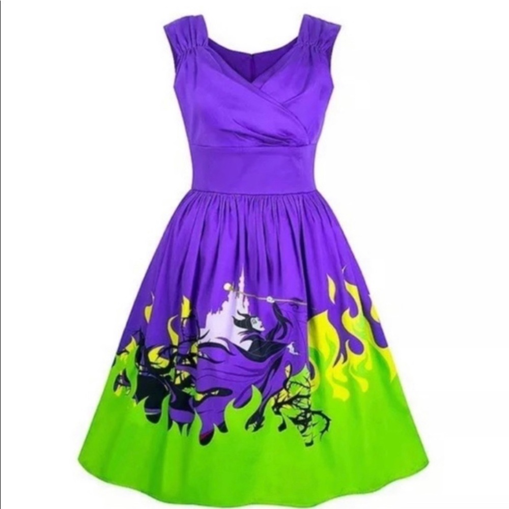 Maleficent The Dress Shop Size Small Villains Sleeping Beauty Aurora Disney New